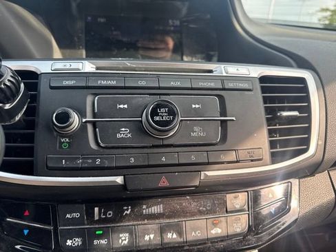 Used 2017 Honda Accord LX image 13