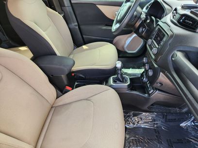 Used 2018 Jeep Renegade Sport w/ Power & Air Group