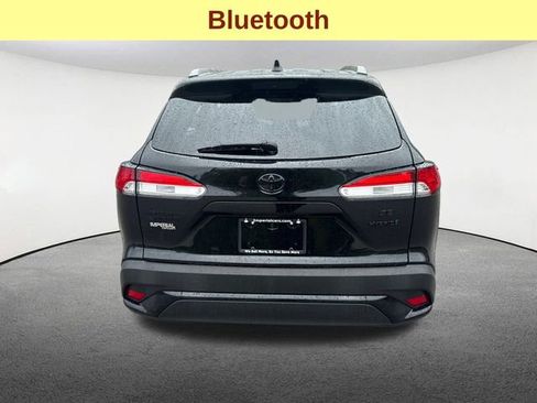 Certified 2024 Toyota Corolla Cross SE image 12