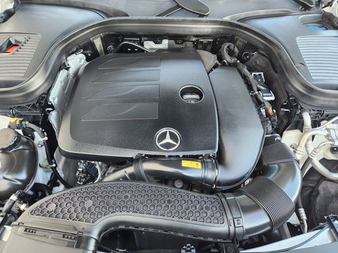 Used 2023 Mercedes-Benz GLC 300 4MATIC Coupe image 35