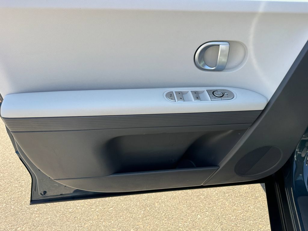 Certified 2024 Hyundai Ioniq 5 SEL RWD image 19
