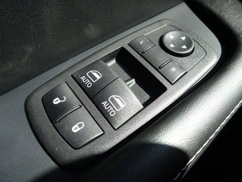 Used 2023 Dodge Challenger SRT Hellcat image 32