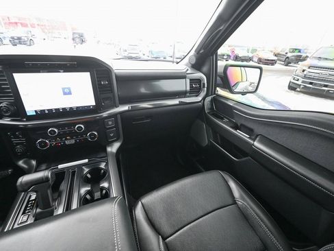 Used 2024 Ford F150 Lariat image 31