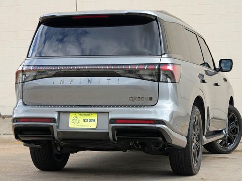 Used 2026 INFINITI QX80 4WD image 5