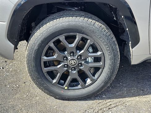 New 2026 Toyota Tundra Platinum AWD/4WD image 8