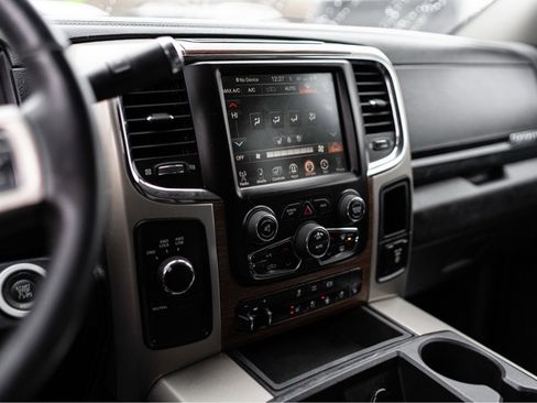 Used 2013 RAM 3500 Laramie w/ Convenience Group image 12