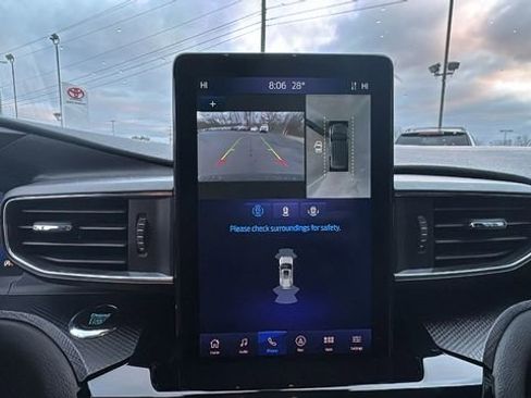 Used 2023 Ford Explorer ST w/ Equipment Group 401A image 4