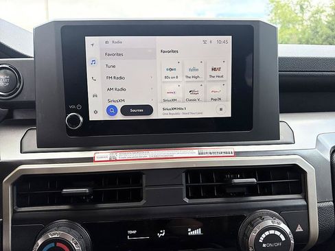 Certified 2025 Toyota Tacoma SR5 AWD/4WD image 16