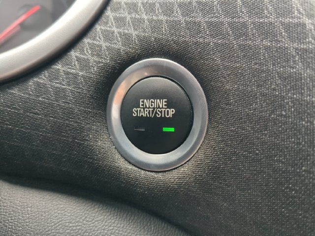 Used 2025 Chevrolet Malibu LT FWD image 32