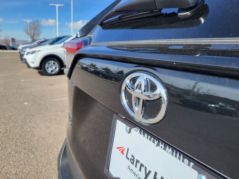 Certified 2025 Toyota RAV4 XLE image 22