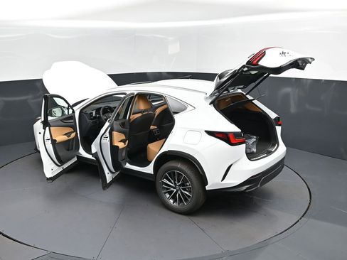 New 2026 Lexus NX 350 AWD image 47