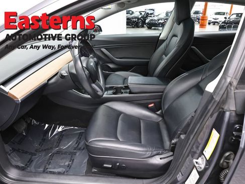 Used 2018 Tesla Model 3 Long Range AWD/4WD image 14