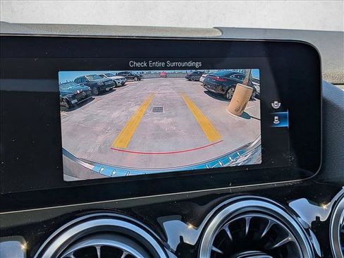 Used 2023 Mercedes-Benz GLA 250 image 13