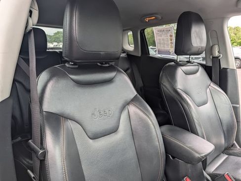 Used 2019 Jeep Compass Limited AWD/4WD image 13