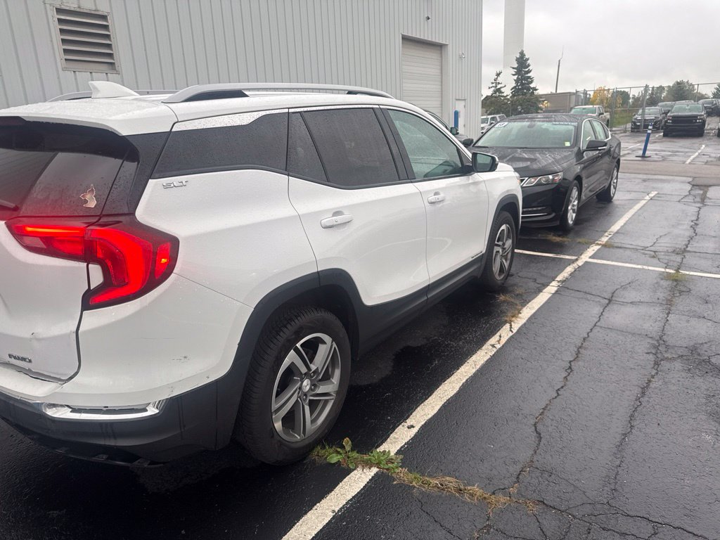 Used 2020 GMC Terrain SLT AWD/4WD image 5