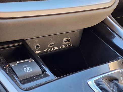 Certified 2024 Subaru Legacy Premium image 13