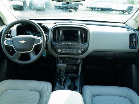 Used 2019 Chevrolet Colorado W/T w/ WT Convenience Package image 8