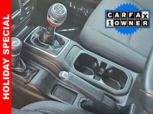 Used 2021 Jeep Wrangler Unlimited Sport image 23