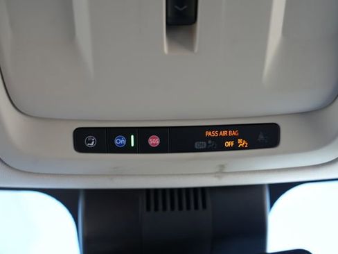 Used 2023 GMC Yukon XL Denali image 34