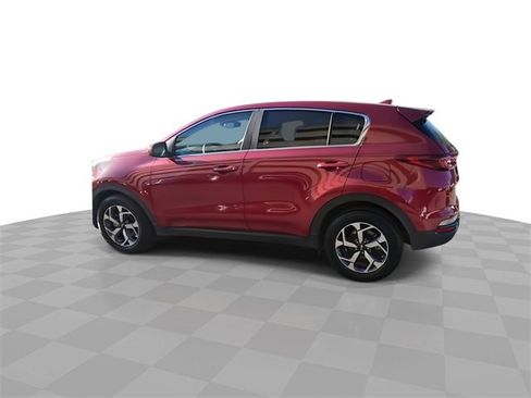 Used 2020 Kia Sportage LX image 6