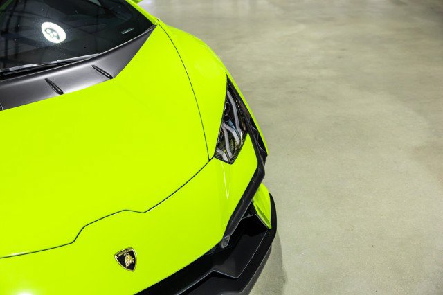 Used 2023 Lamborghini Huracan Tecnica RWD image 21