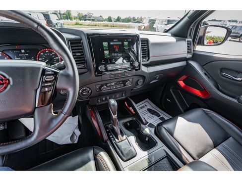 Used 2023 Nissan Frontier PRO-4X w/ Pro-4X Premium Package image 15