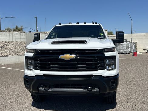 Used 2026 Chevrolet Silverado 2500 W/T w/ WT Convenience Package AWD/4WD image 8