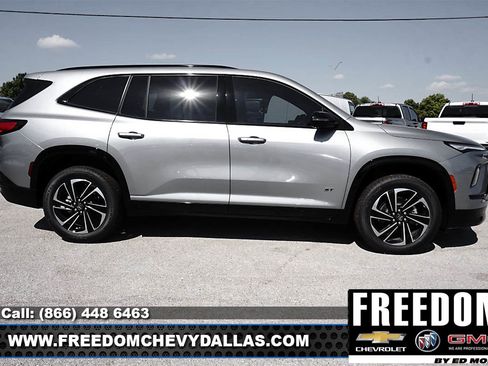 New 2026 Buick Enclave Sport Touring w/ Power Package FWD image 8