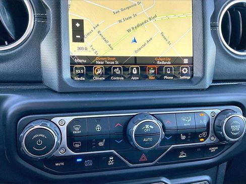 Used 2021 Jeep Wrangler Unlimited Sahara w/ Cold Weather Group image 32