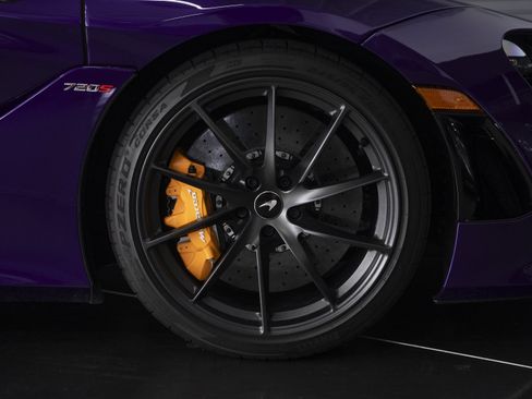 Used 2022 McLaren 720S Spider RWD image 29
