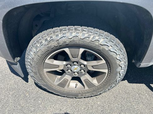 Used 2018 Chevrolet Colorado Z71 AWD/4WD image 29