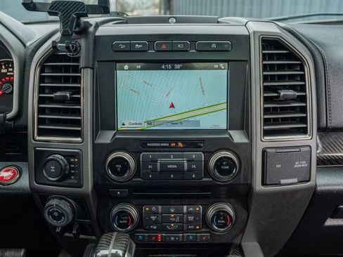 Used 2018 Ford F150 Raptor w/ Equipment Group 802A Luxury image 26