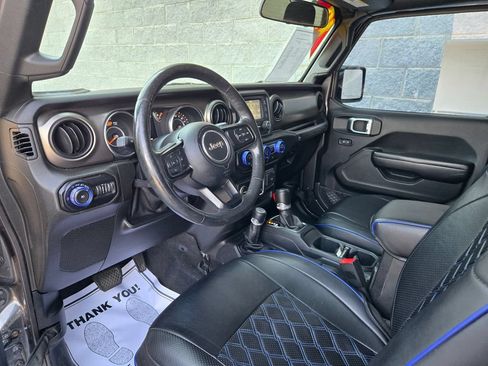 Used 2019 Jeep Wrangler Sport AWD/4WD image 14