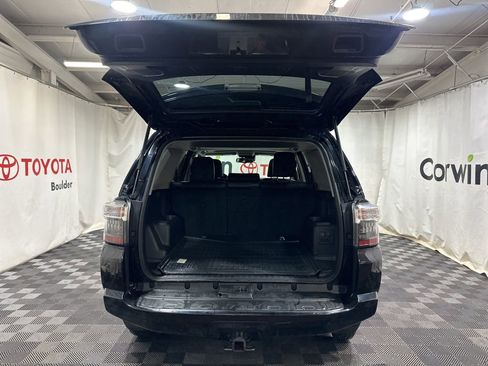 Used 2020 Toyota 4Runner Venture w/ Moonroof Package image 17