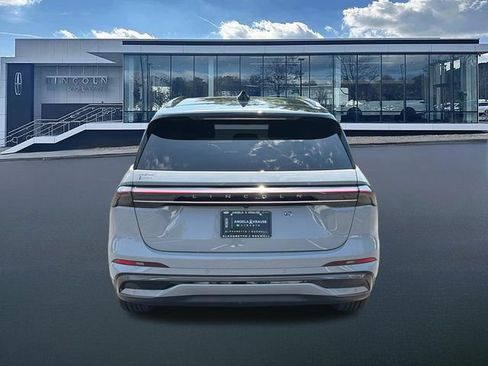 New 2026 Lincoln Nautilus Reserve AWD/4WD image 7