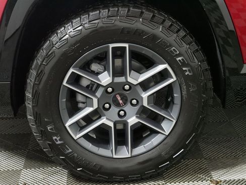 New 2026 GMC Terrain AT4 w/ Convenience Package III image 10