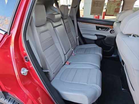 Used 2022 Honda CR-V Touring image 10