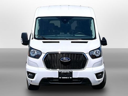 Used 2024 Ford Transit 350 XLT RWD image 3