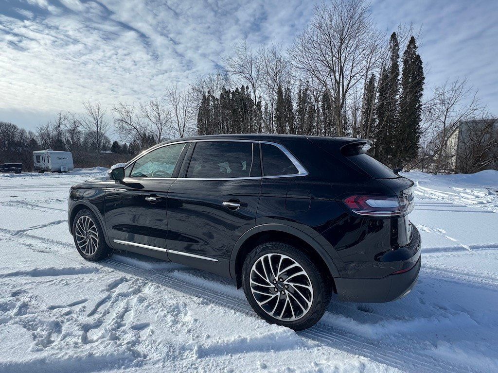 Used 2020 Lincoln Nautilus Reserve AWD/4WD image 7