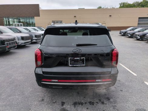 Used 2024 Hyundai Palisade Calligraphy AWD/4WD image 7