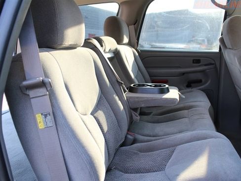 Used 2004 Chevrolet Tahoe LS w/ Preferred Equipment Group image 33