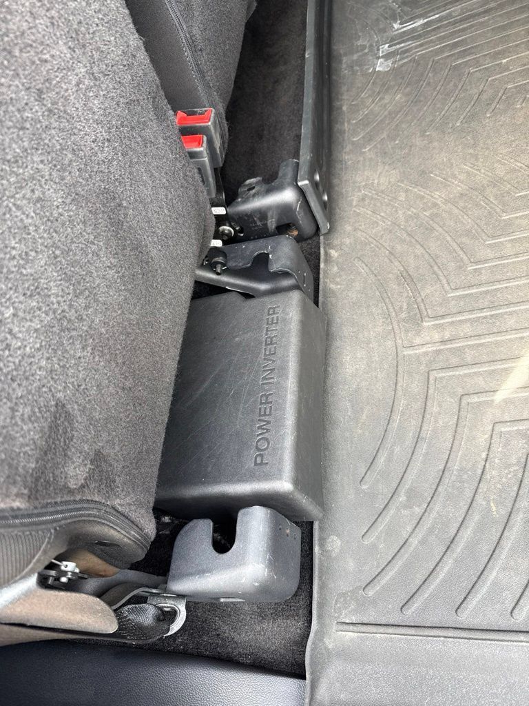 Used 2018 Ford F150 XLT w/ Equipment Group 302A Luxury AWD/4WD image 12