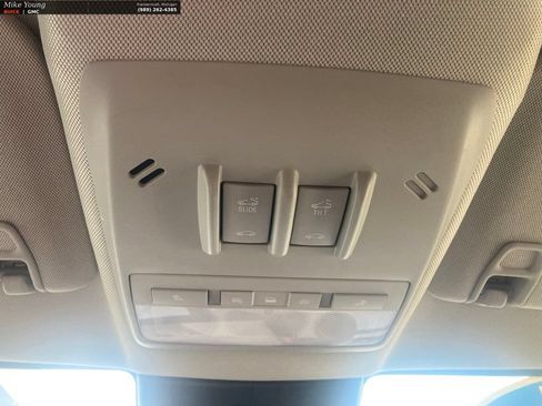 Used 2015 Buick Encore Convenience AWD/4WD image 36