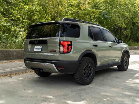 Used 2026 Honda Passport TrailSport Elite image 9