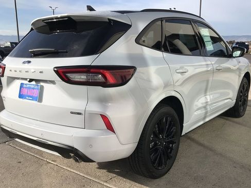 Certified 2025 Ford Escape ST-Line Elite image 21