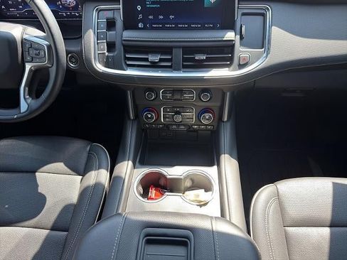Used 2023 Chevrolet Tahoe Premier AWD/4WD image 20