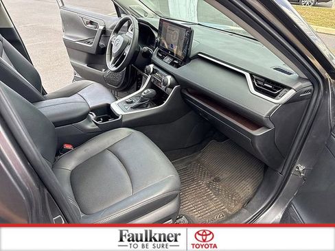 Used 2023 Toyota RAV4 Limited AWD/4WD image 16