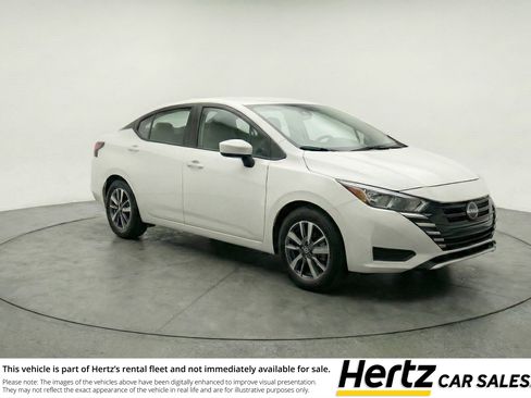 Used 2025 Nissan Versa SV FWD image 1