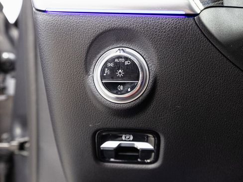 Used 2024 Mercedes-Benz C 43 AMG 4MATIC Sedan image 10