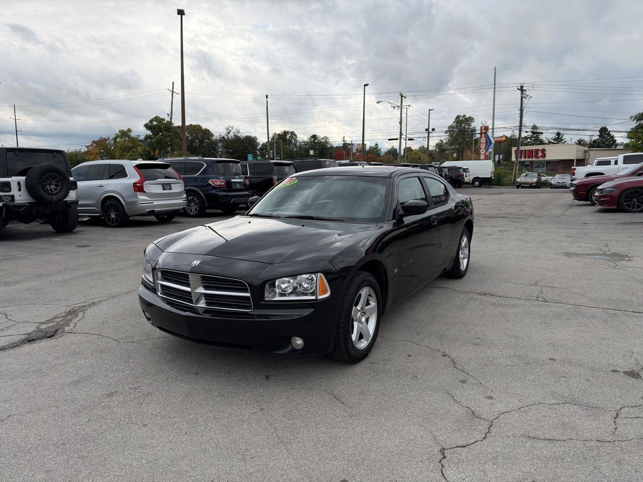 Used 2010 Dodge Charger SXT RWD image 7